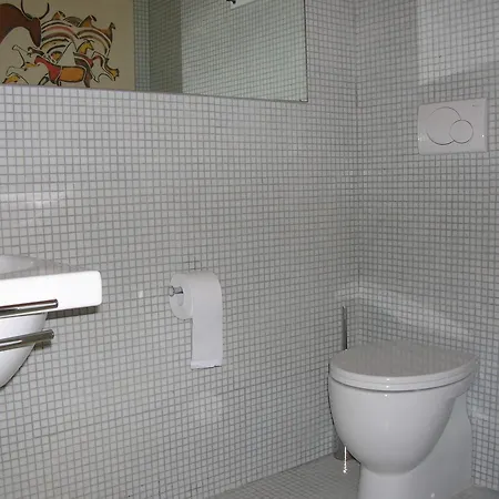 Alojamento de Acomodação e Pequeno-almoço Undici 3*